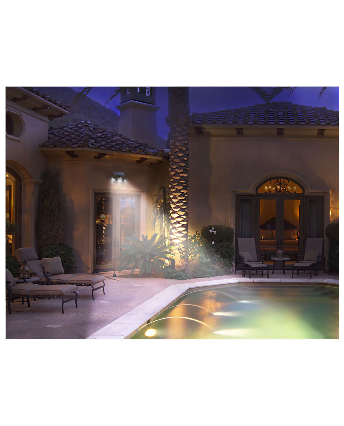 Flex Fold Solar Motion Sensor Light - 500 Lumens - Image 3