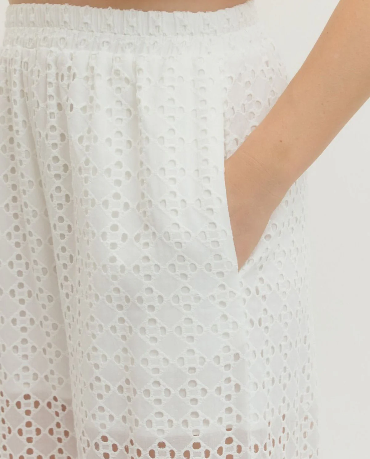 Entro Eyelet Skirt Off White - Image 3