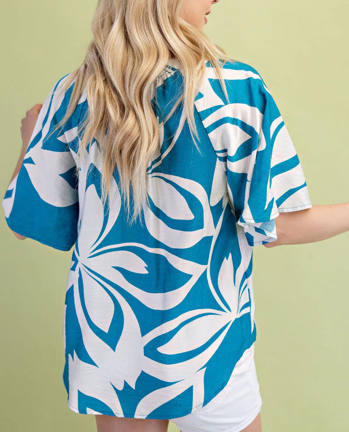 Gigio Print V-Neck Mint Mix Top Turquoise - Image 3