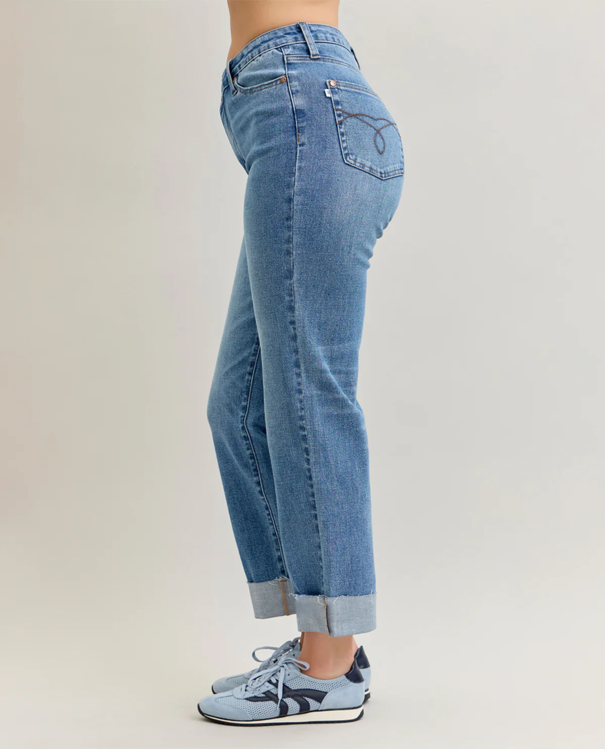 Judy Blue HW BF with Cuff Medium - Image 3