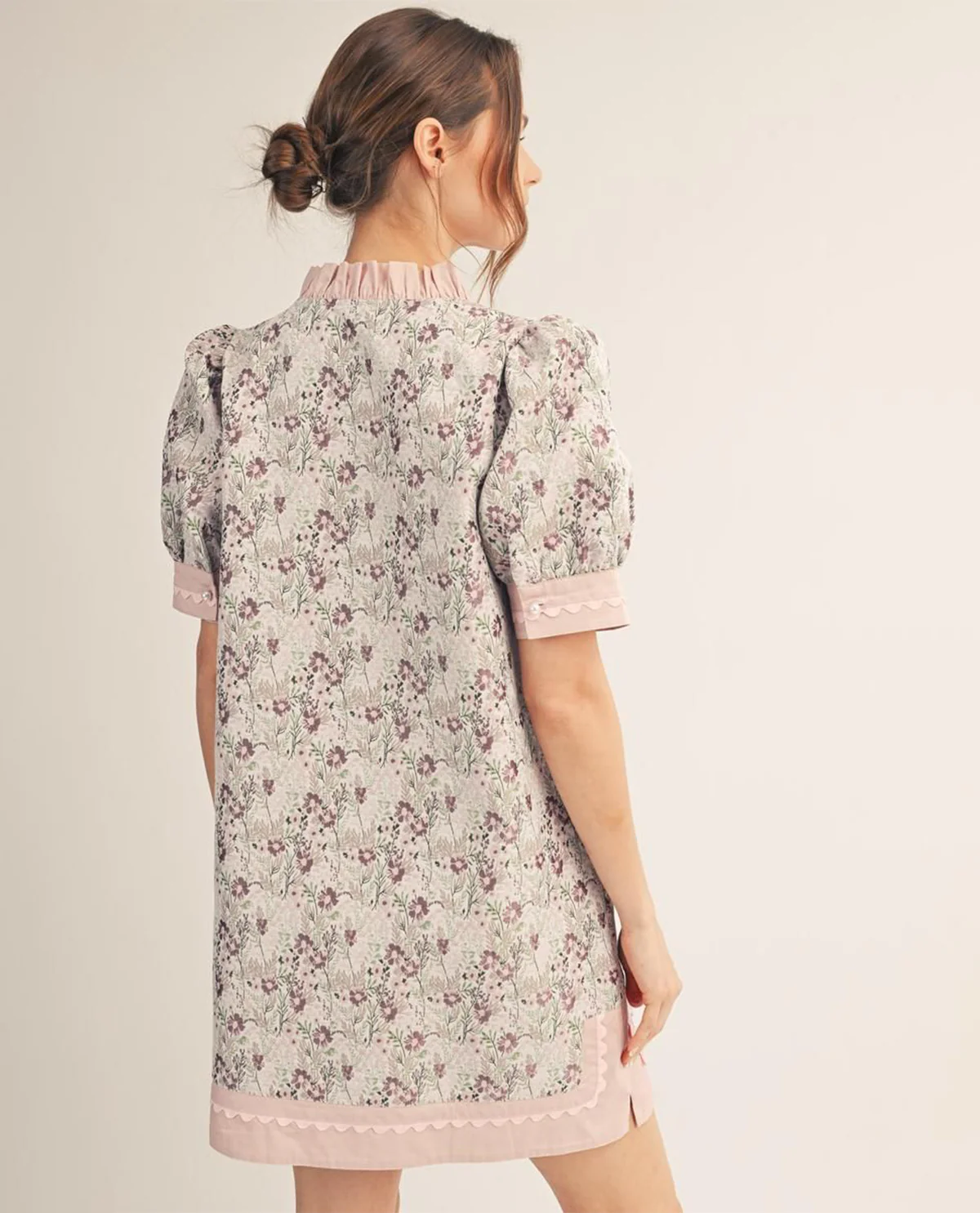 Jodifl Floral Jacquard Shift Dress With Contrast Trim Pink - Image 3