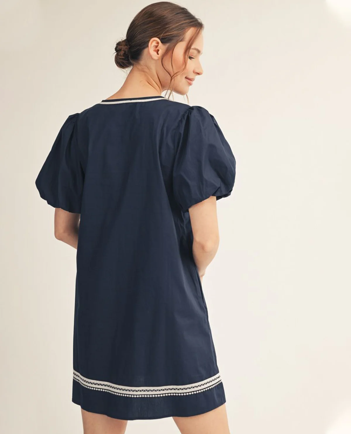 Jodifl Puff Sleeve Dress With Applique Navy - Image 2