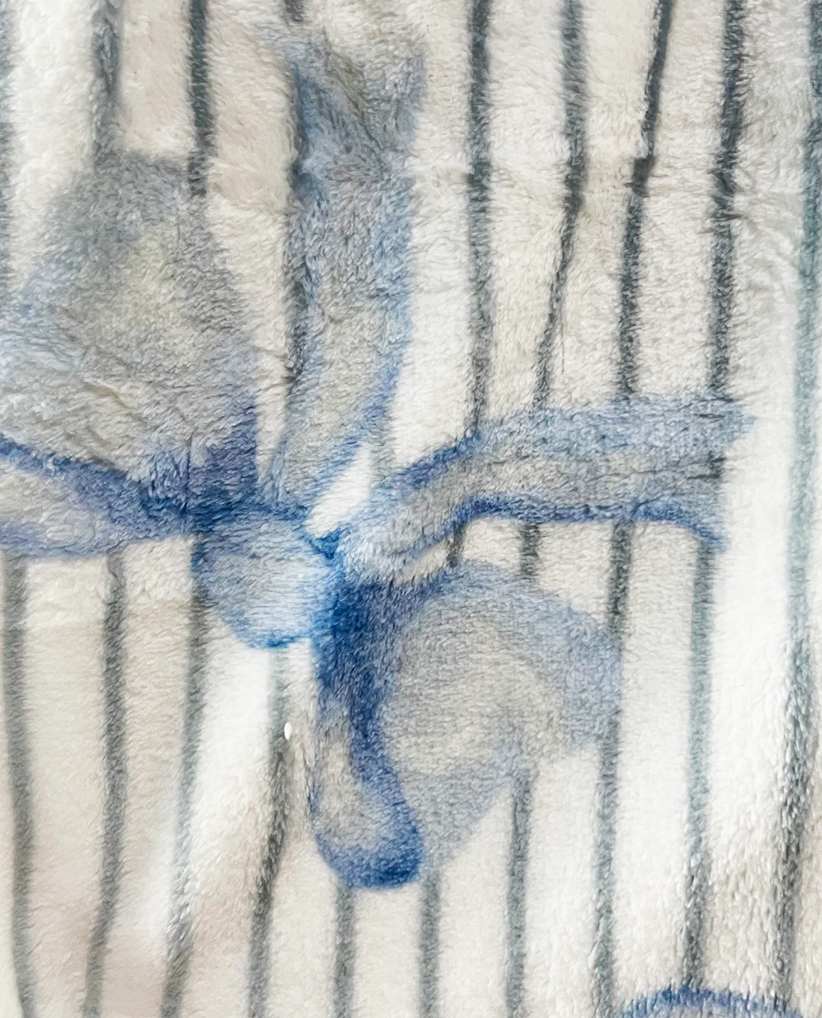 Lugano Blue Bows Throw - Image 2