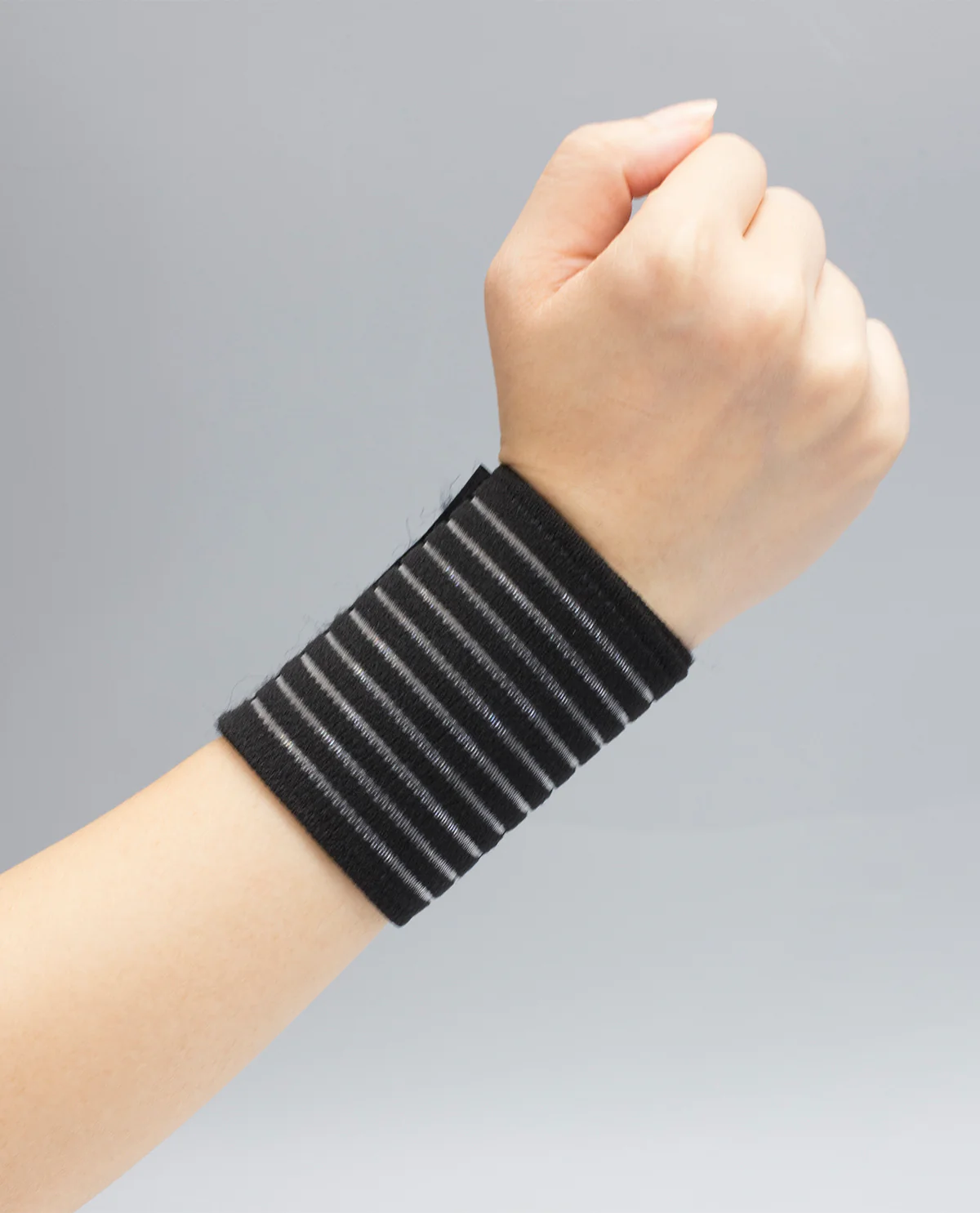 Trend Vision Menthol Infused Compression Wrist Wrap - Image 2
