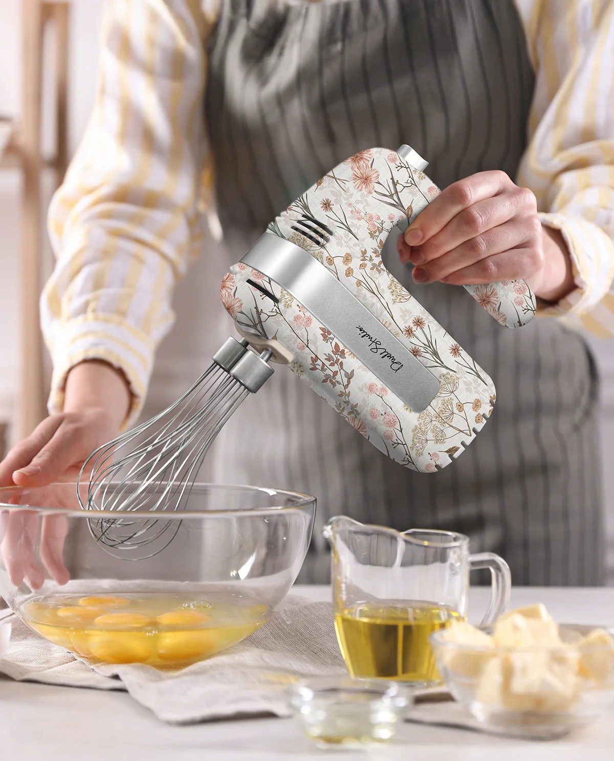 Dwell Printed Hand Mixer Neutral Floral - Image 2