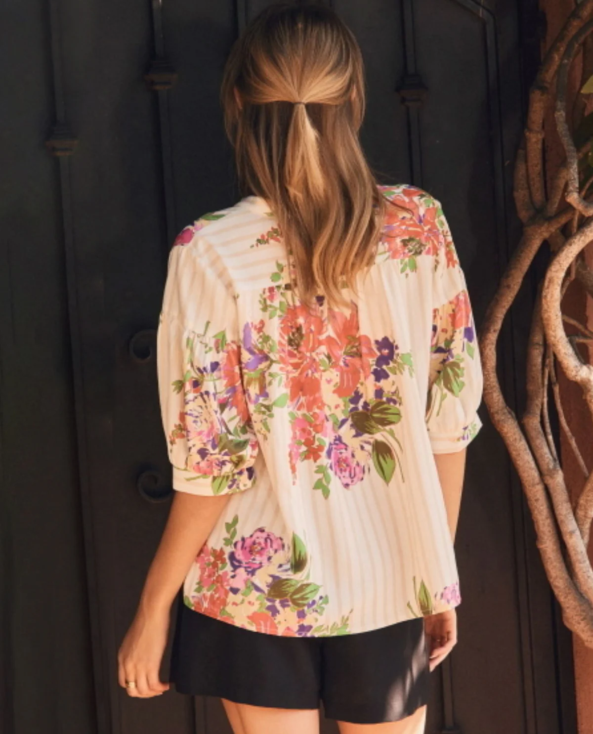Oddi Floral Print Henley Top Taupe - Image 2