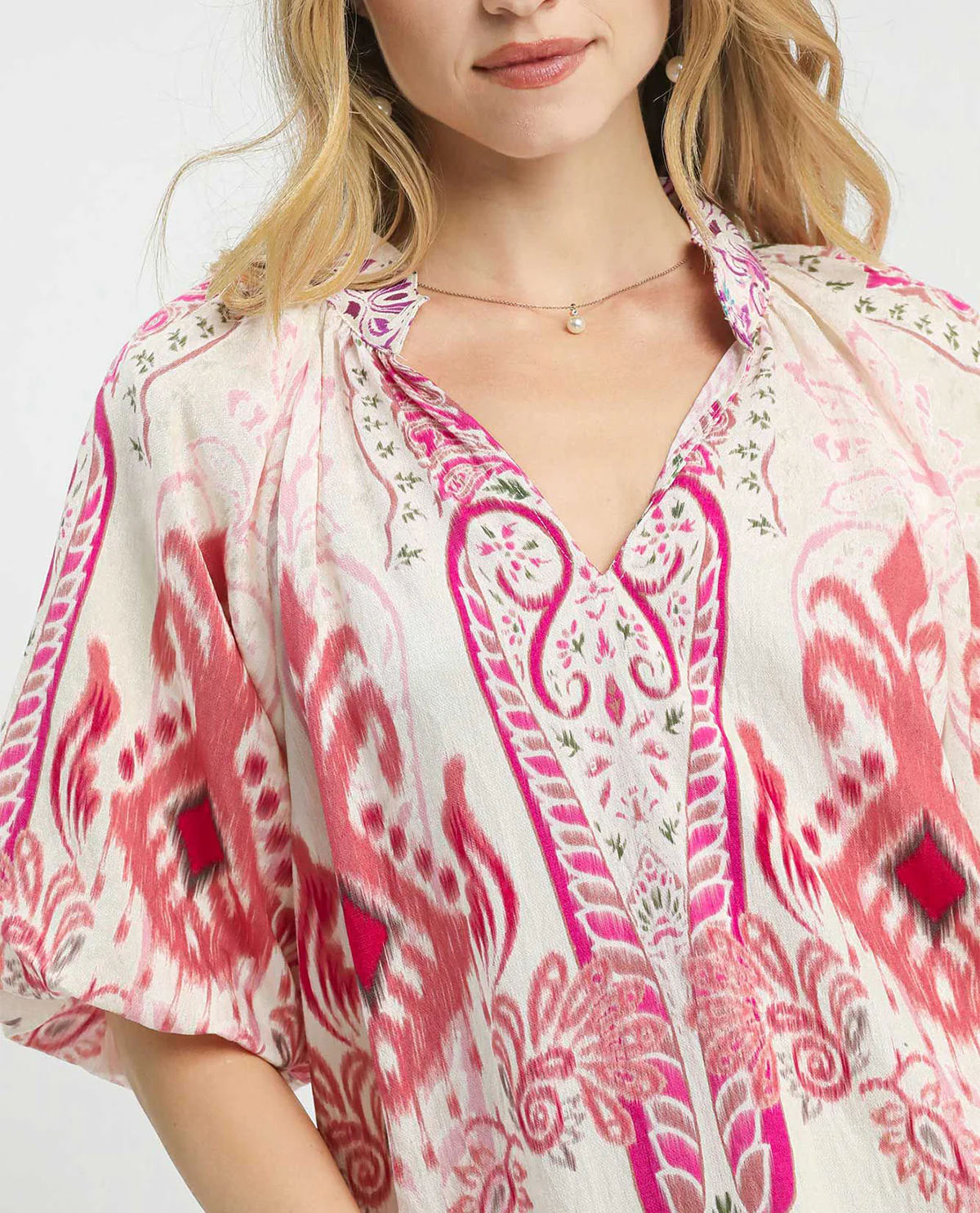 Umgee Border Print V-Neck Top Pink - Image 2