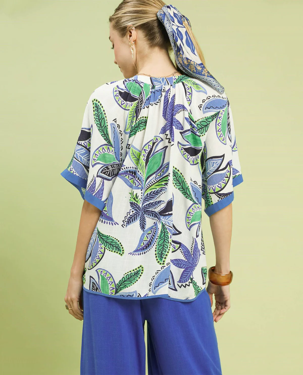 Umgee Print Top With Split V-Neck And Short Relaxed Sleeves Blue - Image 4
