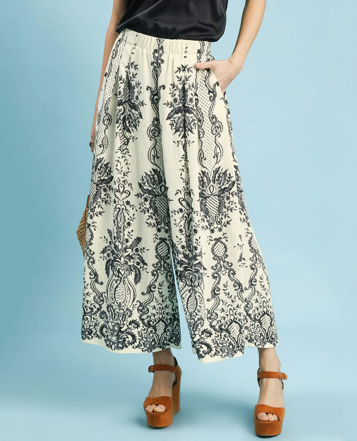 Umgee Print Wide Leg Pant - Image 2