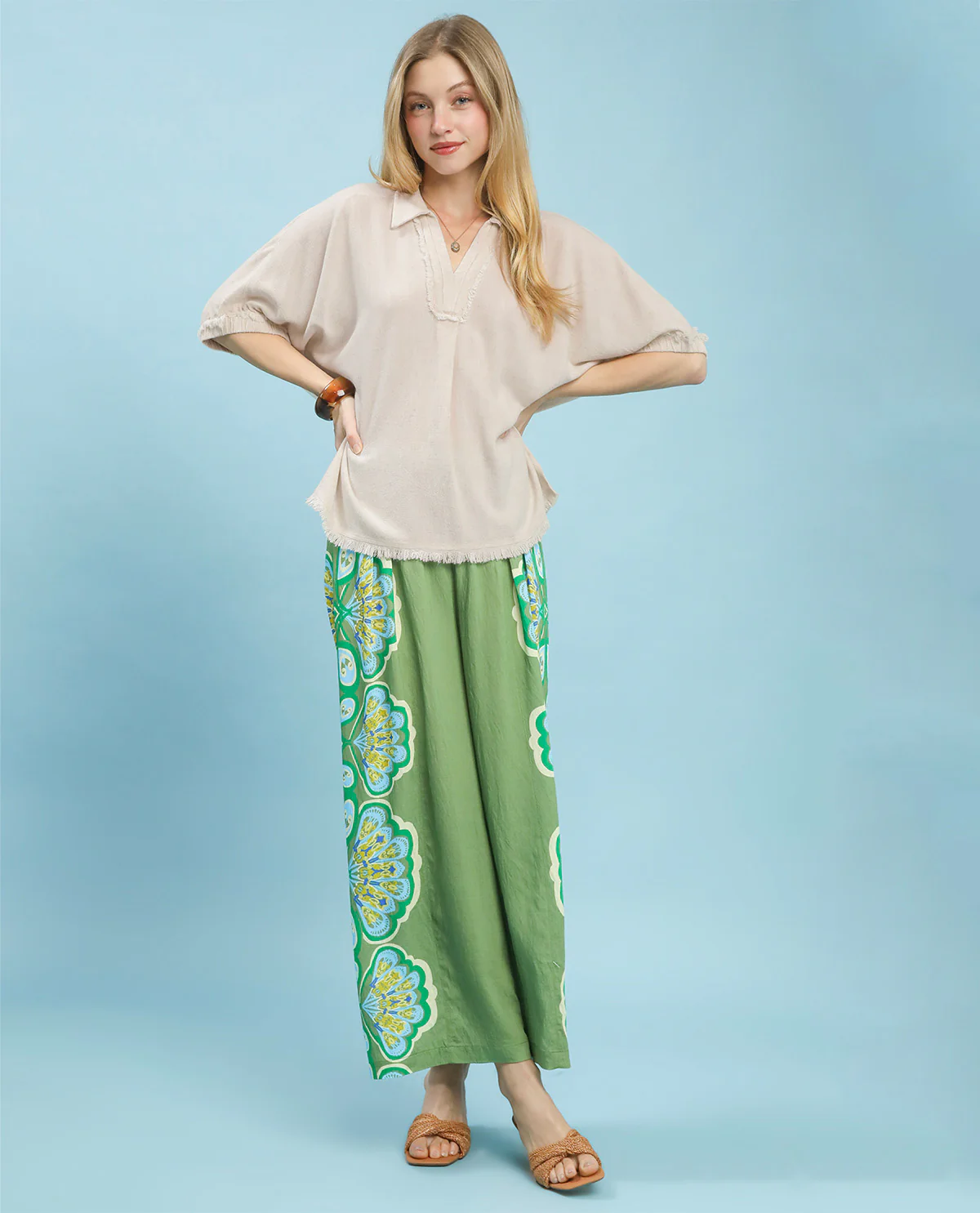 Umgee Solid Linen Top Oatmeal - Image 2
