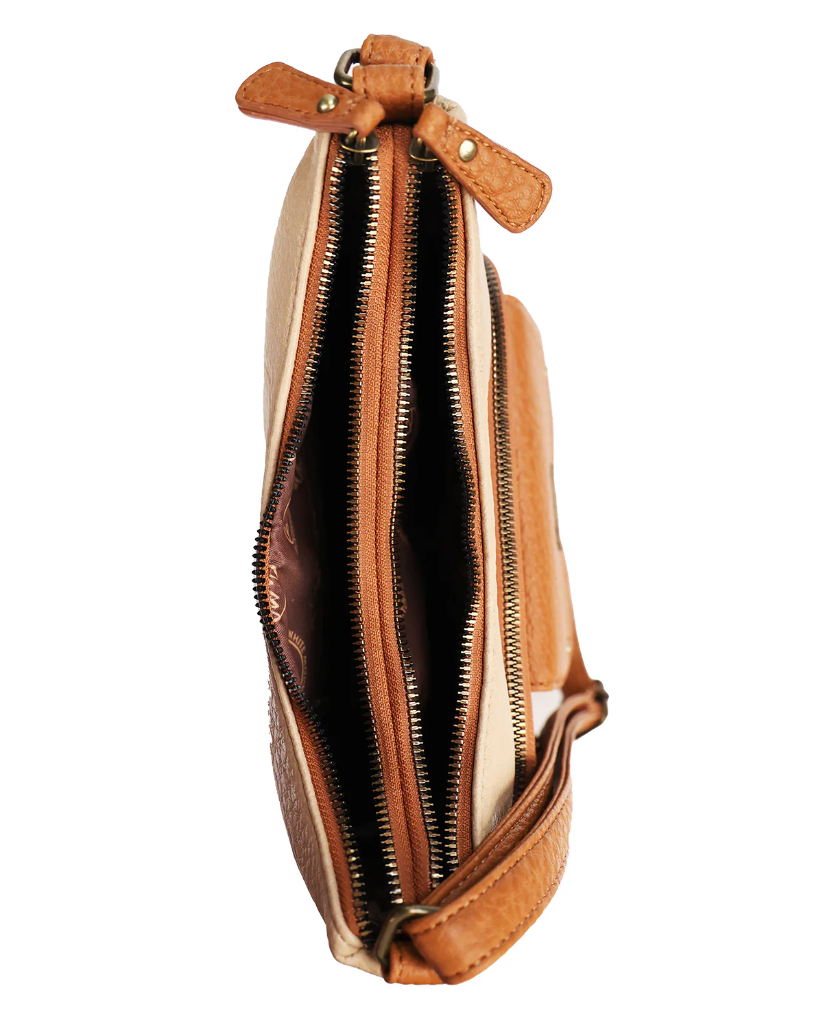 White Mountain Buffalo Grain Walnut Hill Crossbody - Image 3